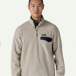 Patagonia Men’s Size LARGE Gray Fleece Pullover